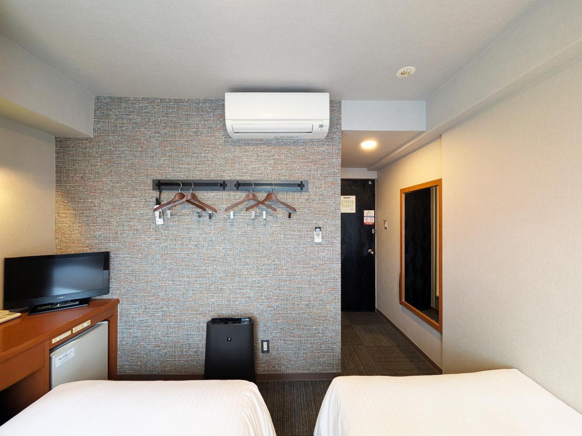 Gr Hotel Ginzadori Kumamoto Buitenkant foto
